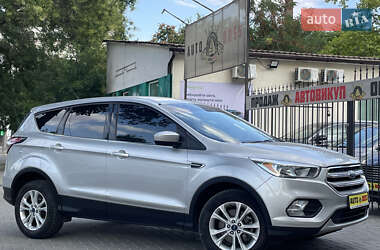 Внедорожник / Кроссовер Ford Escape 2017 в 