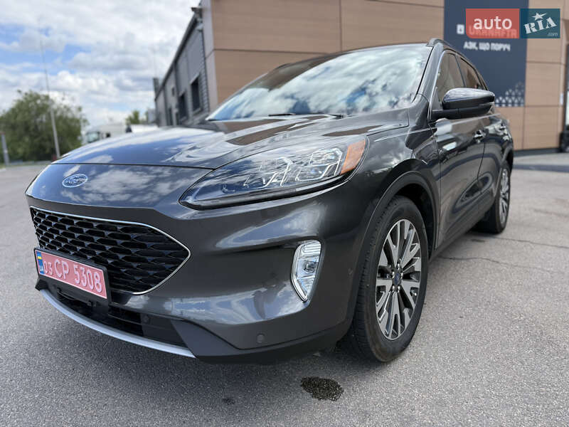 Внедорожник / Кроссовер Ford Escape 2020 в Днепре