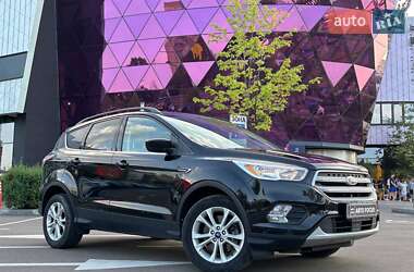 Внедорожник / Кроссовер Ford Escape 2018 в Киеве