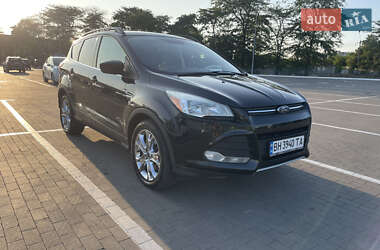 Внедорожник / Кроссовер Ford Escape 2014 в 