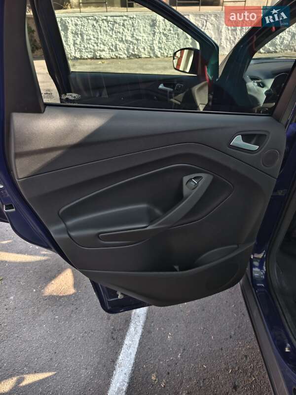 Внедорожник / Кроссовер Ford Escape 2014 в Одессе