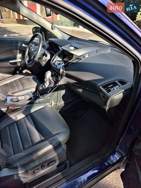 Внедорожник / Кроссовер Ford Escape 2014 в Одессе