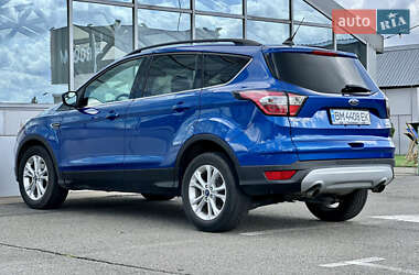Внедорожник / Кроссовер Ford Escape 2018 в 