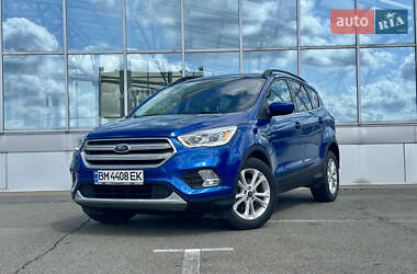Внедорожник / Кроссовер Ford Escape 2018 в 