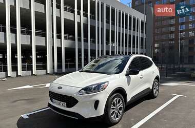 Внедорожник / Кроссовер Ford Escape 2020 в Киеве