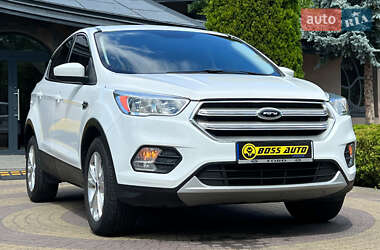 Внедорожник / Кроссовер Ford Escape 2017 в Львове