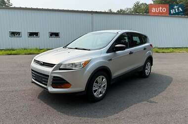 Внедорожник / Кроссовер Ford Escape 2015 в 