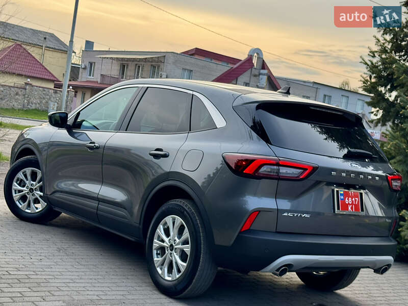 Внедорожник / Кроссовер Ford Escape 2023 в Днепре