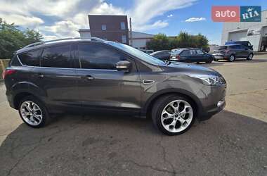 Внедорожник / Кроссовер Ford Escape 2014 в 