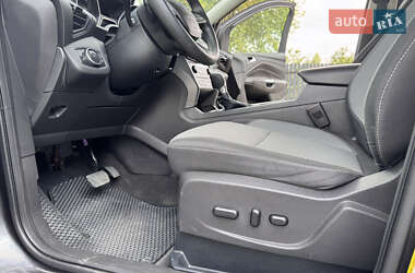 Внедорожник / Кроссовер Ford Escape 2016 в 