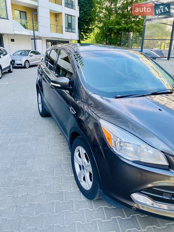 Внедорожник / Кроссовер Ford Escape 2015 в Львове