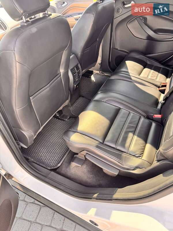 Внедорожник / Кроссовер Ford Escape 2017 в Чопе фото 13 Внедорожник / Кроссовер Ford Escape 2017 в Чопе