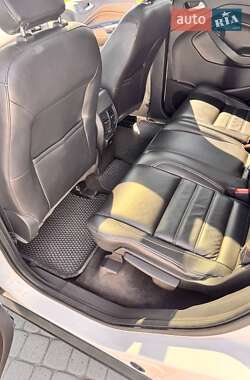 Внедорожник / Кроссовер Ford Escape 2017 в 