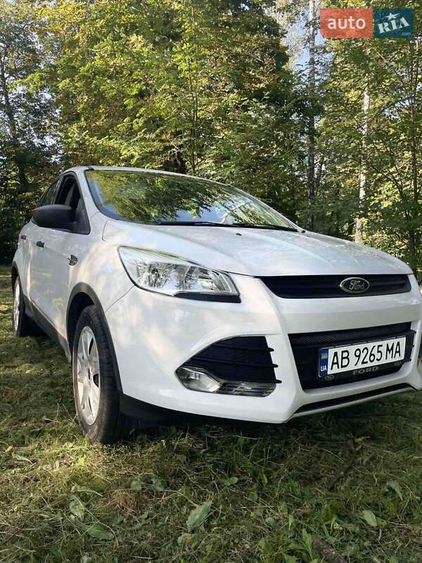 Внедорожник / Кроссовер Ford Escape 2015 в Виннице