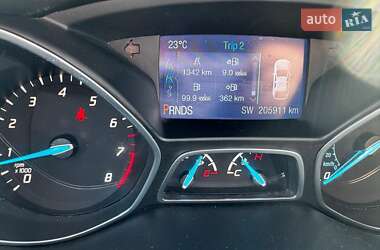 Внедорожник / Кроссовер Ford Escape 2014 в 