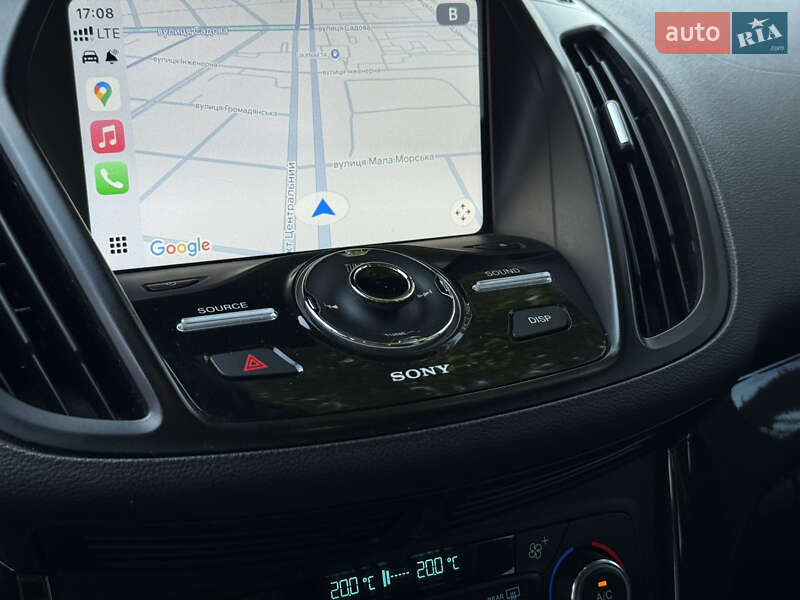 Внедорожник / Кроссовер Ford Escape 2016 в Николаеве