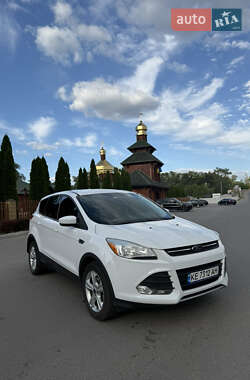 Внедорожник / Кроссовер Ford Escape 2013 в 