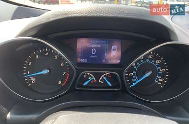 Внедорожник / Кроссовер Ford Escape 2014 в 