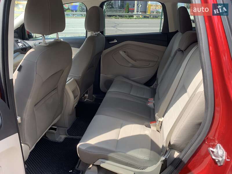 Внедорожник / Кроссовер Ford Escape 2014 в Киеве