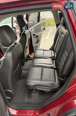 Внедорожник / Кроссовер Ford Escape 2014 в 
