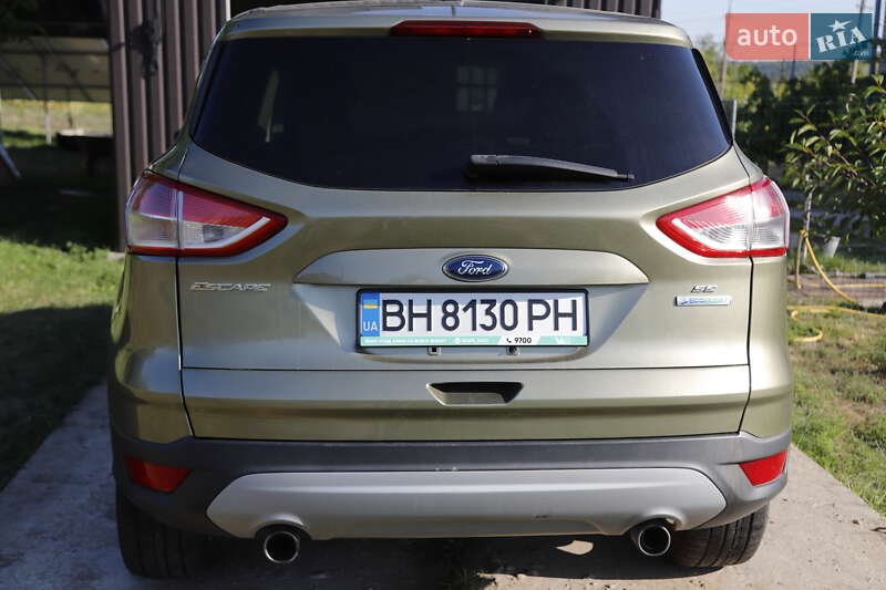 Внедорожник / Кроссовер Ford Escape 2012 в Чечельнике