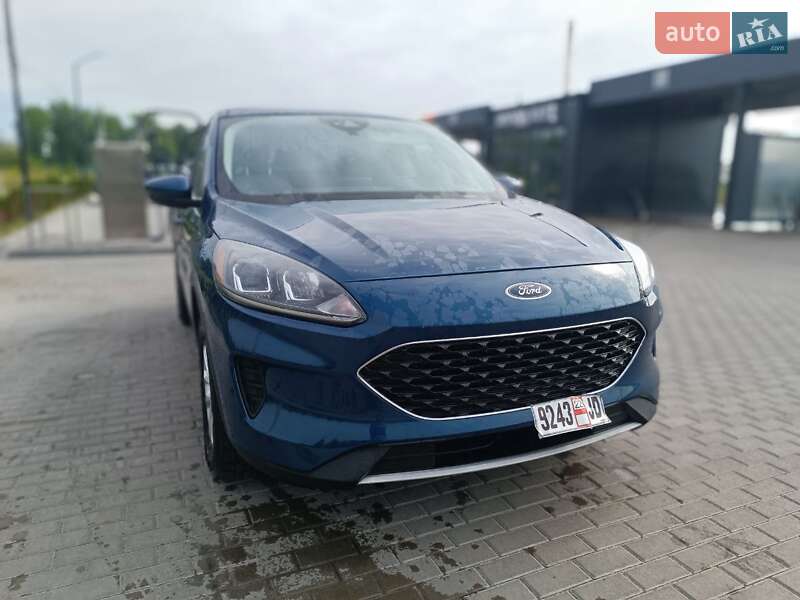 Внедорожник / Кроссовер Ford Escape 2019 в Золочеве