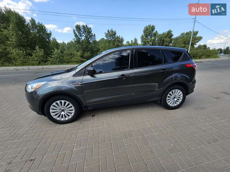 Внедорожник / Кроссовер Ford Escape 2015 в Киеве