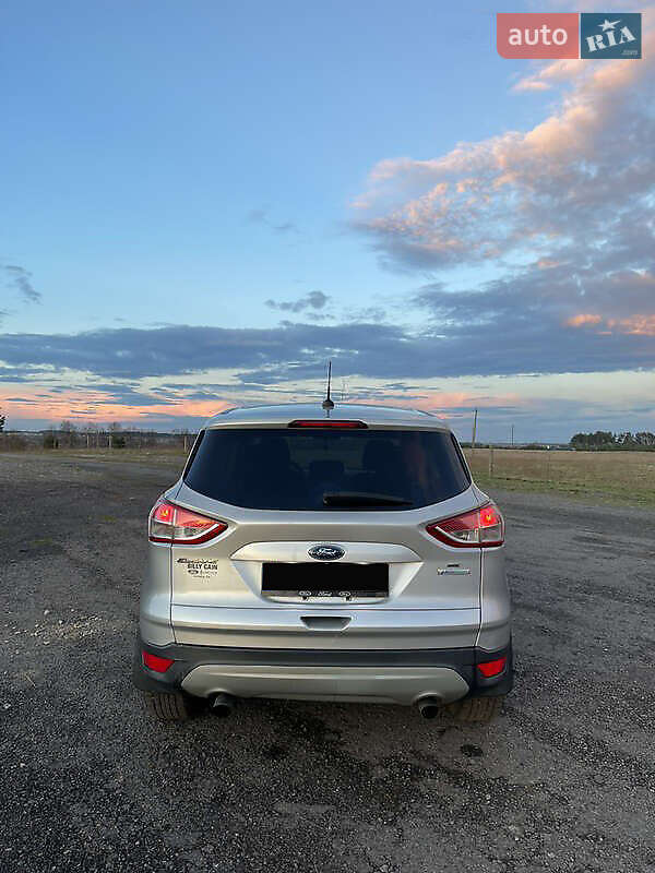 Позашляховик / Кросовер Ford Escape 2013 в Києві