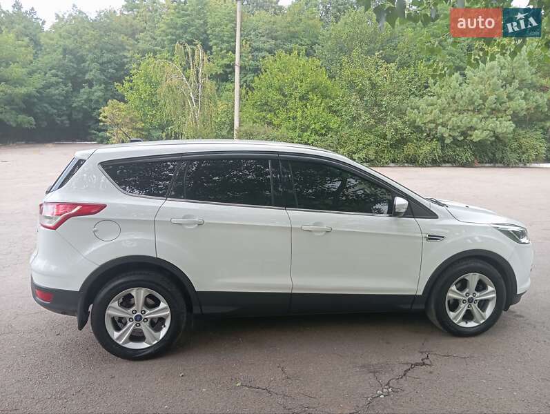 Внедорожник / Кроссовер Ford Escape 2014 в Каменском