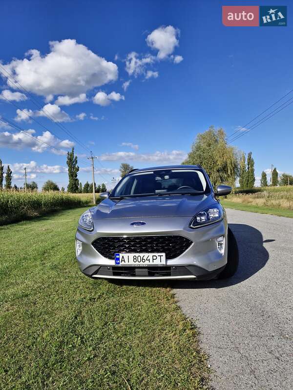 Внедорожник / Кроссовер Ford Escape 2021 в Киеве