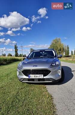 Внедорожник / Кроссовер Ford Escape 2021 в 