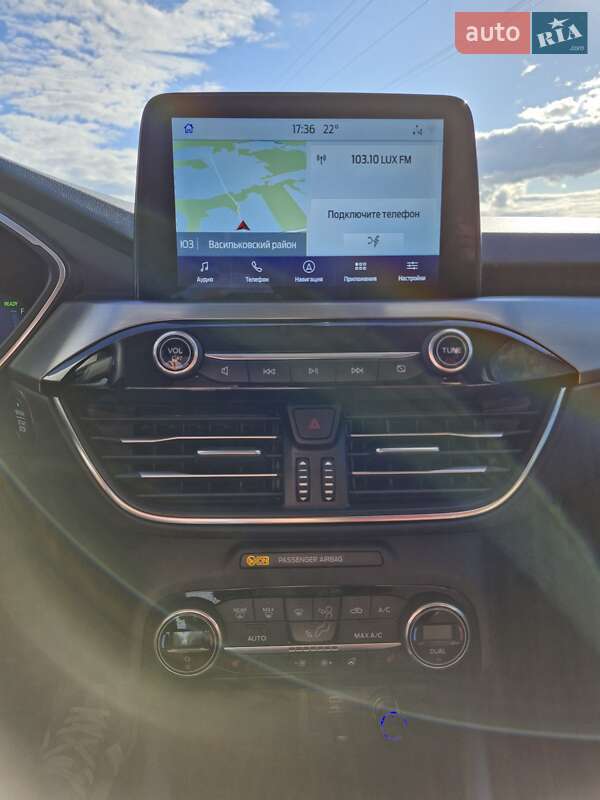 Внедорожник / Кроссовер Ford Escape 2021 в Киеве