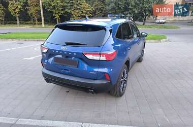 Внедорожник / Кроссовер Ford Escape 2022 в 