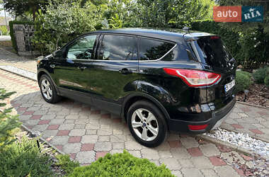 Внедорожник / Кроссовер Ford Escape 2014 в 