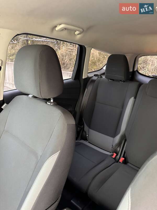 Внедорожник / Кроссовер Ford Escape 2014 в Ивано-Франковске