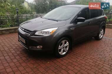 Внедорожник / Кроссовер Ford Escape 2015 в Житомире