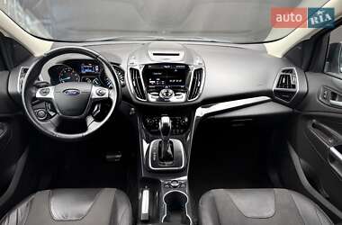 Внедорожник / Кроссовер Ford Escape 2013 в 