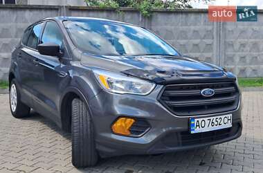 Внедорожник / Кроссовер Ford Escape 2017 в Хмельницком