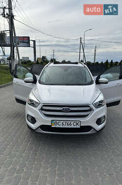 Внедорожник / Кроссовер Ford Escape 2016 в 