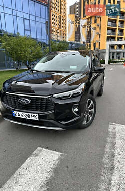 Внедорожник / Кроссовер Ford Escape 2023 в Киеве