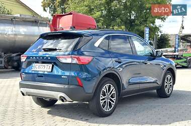 Внедорожник / Кроссовер Ford Escape 2020 в 