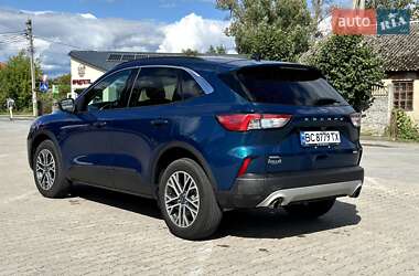 Внедорожник / Кроссовер Ford Escape 2020 в 