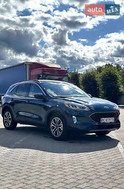 Внедорожник / Кроссовер Ford Escape 2020 в 