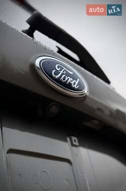 Внедорожник / Кроссовер Ford Escape 2019 в 