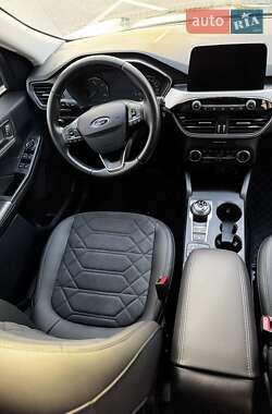 Позашляховик / Кросовер Ford Escape 2022 в Києві