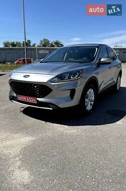 Внедорожник / Кроссовер Ford Escape 2021 в 