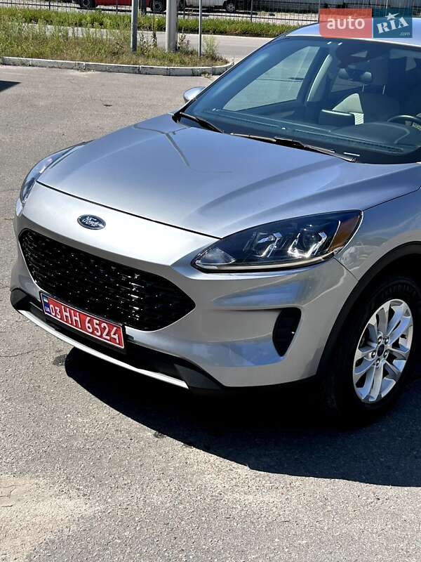 Внедорожник / Кроссовер Ford Escape 2021 в Кременчуге