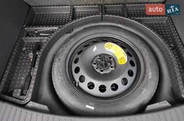 Внедорожник / Кроссовер Ford Escape 2013 в 