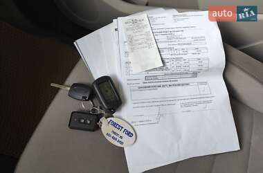 Внедорожник / Кроссовер Ford Escape 2013 в 