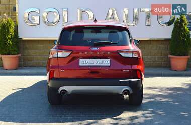 Внедорожник / Кроссовер Ford Escape 2022 в 